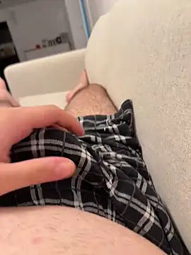 Snapshot of Loco42- chatting on October 19, 2025, 12:55 am Loco42- online show from October 19, 2025, 12:55 am