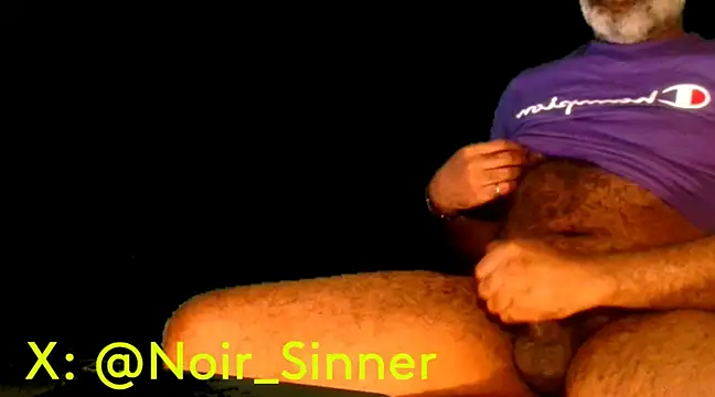 sinnernoir online show from January 20, 2025, 8:18 pm