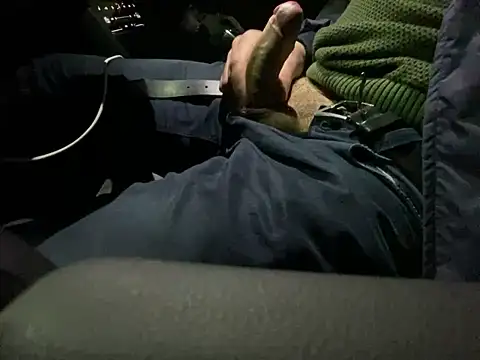 Snapshot of ItalStall chatting on March 9, 2025, 6:00 pm ItalStall online show from March 9, 2025, 6:00 pm