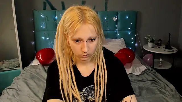 Lexy-Woorhez online show from February 13, 2025, 1:26 pm