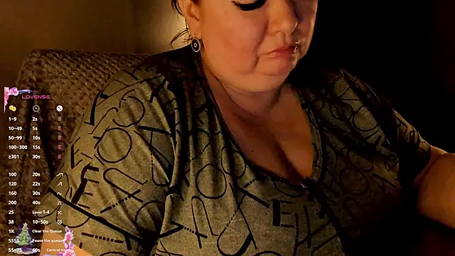 Snapshot of SexxyDreams1 chatting on December 24, 2024, 1:50 pm SexxyDreams1 online show from December 24, 2024, 1:50 pm