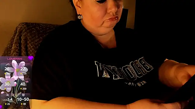 Snapshot of SexxyDreams1 chatting on February 26, 2025, 1:00 am SexxyDreams1 online show from February 26, 2025, 1:00 am