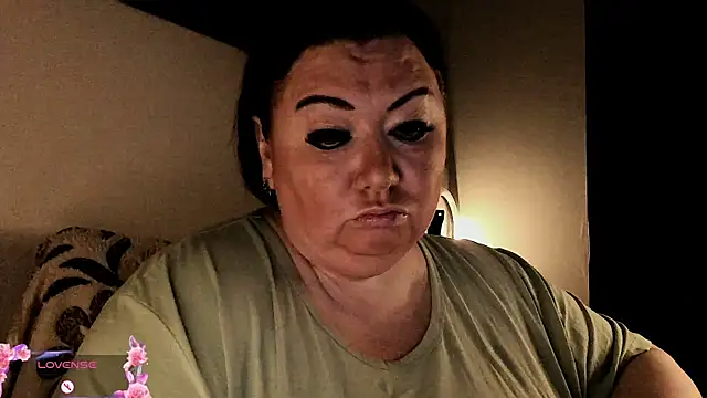 Snapshot of SexxyDreams1 chatting on October 5, 2025, 3:38 am SexxyDreams1 online show from October 5, 2025, 3:38 am