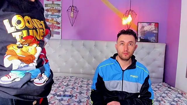 Snapshot of JeremmyAndStacy chatting on January 27, 2025, 12:16 pm JeremmyAndStacy online show from January 27, 2025, 12:16 pm