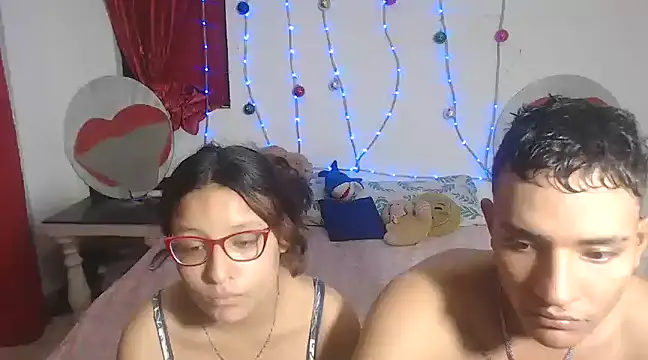 Snapshot of PartySexting chatting on January 3, 2025, 2:54 am PartySexting online show from January 3, 2025, 2:54 am