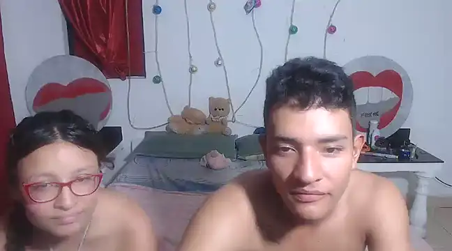 Snapshot of PartySexting chatting on January 25, 2025, 8:10 am PartySexting online show from January 25, 2025, 8:10 am