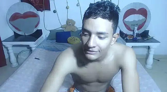 Snapshot of PartySexting chatting on January 26, 2025, 2:03 am PartySexting online show from January 26, 2025, 2:03 am