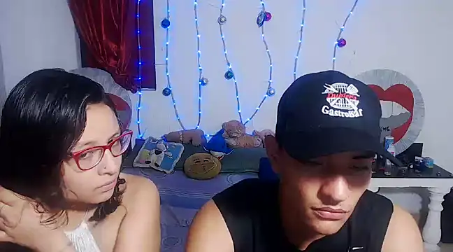 Snapshot of PartySexting chatting on January 29, 2025, 2:51 am PartySexting online show from January 29, 2025, 2:51 am