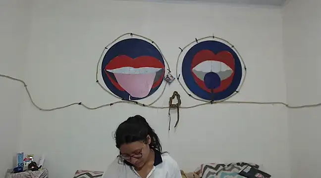 Snapshot of PartySexting chatting on February 12, 2025, 8:27 am PartySexting online show from February 12, 2025, 8:27 am