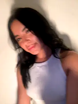 Emily-14 online show from October 26, 2025, 2:28 am