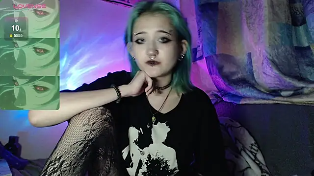 Snapshot of Milten-Trish chatting on October 4, 2025, 9:02 pm Milten-Trish online show from October 4, 2025, 9:02 pm