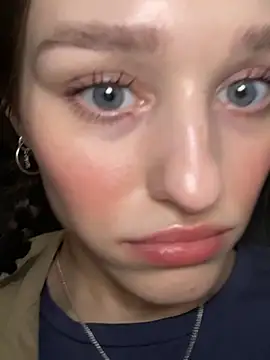 Mia Mia M online show from March 12, 2026, 2:01 pm