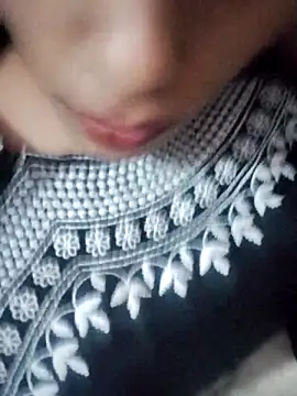 Snapshot of Babby_girl08 chatting on October 31, 2025, 7:15 pm Babby girl08 online show from October 31, 2025, 7:15 pm