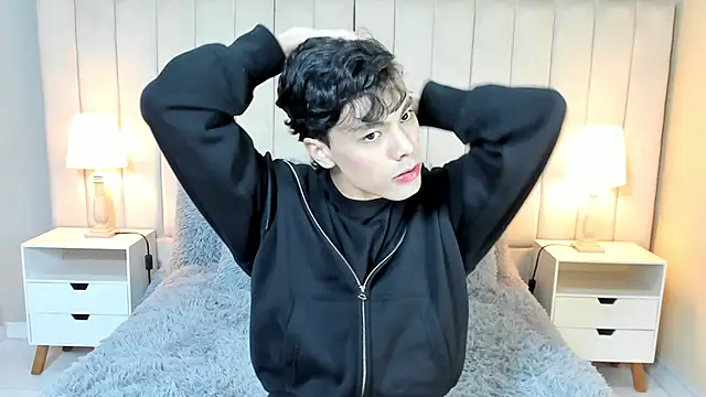 Snapshot of Dammon_Stallion chatting on February 16, 2025, 1:36 am Dammon Stallion online show from February 16, 2025, 1:36 am