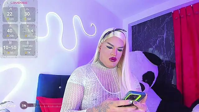 Snapshot of Missisabella_ chatting on March 15, 2025, 1:08 am Missisabella  online show from March 15, 2025, 1:08 am