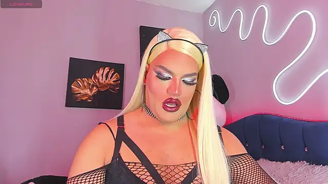 Snapshot of Missisabella_ chatting on September 13, 2025, 1:27 am Missisabella  online show from September 13, 2025, 1:27 am