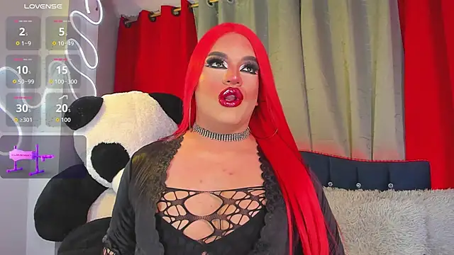 Snapshot of Missisabella_ chatting on October 25, 2025, 1:02 am Missisabella  online show from October 25, 2025, 1:02 am