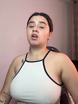 SaraBraun  online show from December 20, 2025, 4:03 pm