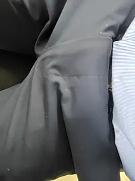 Snapshot of bananadick____ chatting on January 22, 2025, 7:46 am bananadick     online show from January 22, 2025, 7:46 am