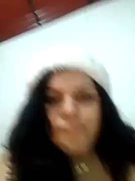 angelinakastro online show from December 15, 2024, 4:29 am