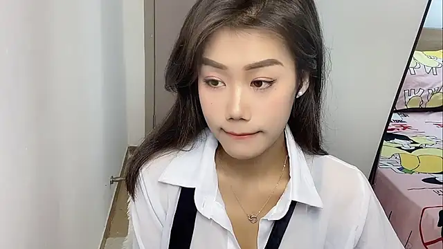 Snapshot of Bella-LL chatting on March 1, 2025, 7:59 pm Bella-LL online show from March 1, 2025, 7:59 pm