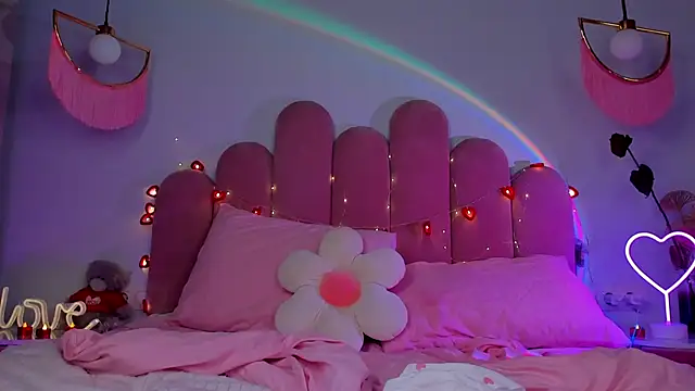 ElsaYoung online show from February 15, 2025, 2:47 am