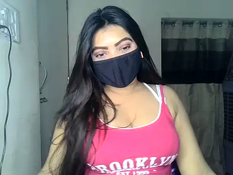 Snapshot of ishi_Beauty chatting on June 23, 2026, 5:16 am ishi Beauty online show from June 23, 2026, 5:16 am