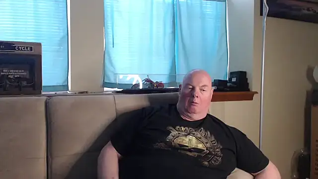 harley99574 online show from March 27, 2026, 6:18 pm