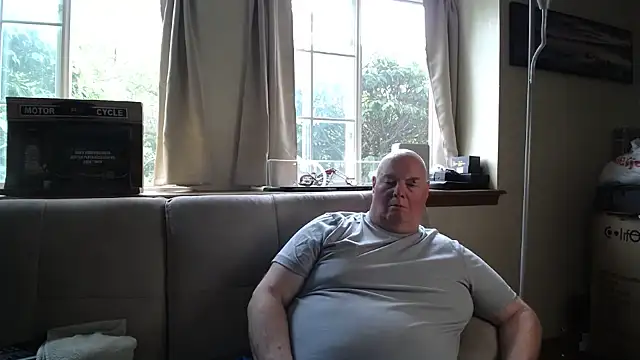 harley99574 online show from July 26, 2026, 6:04 pm
