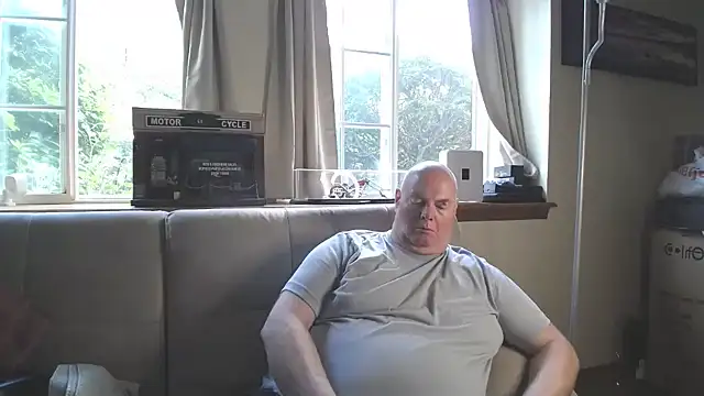 harley99574 online show from August 3, 2026, 3:49 pm