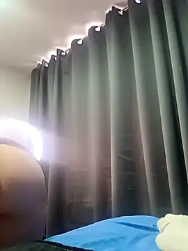 Snapshot of sasi_luna chatting on October 24, 2025, 2:57 pm sasi luna online show from October 24, 2025, 2:57 pm