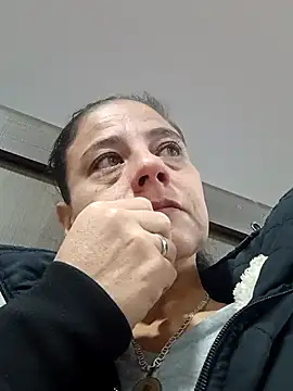 Snapshot of sasi_luna chatting on October 26, 2025, 2:12 pm sasi luna online show from October 26, 2025, 2:12 pm