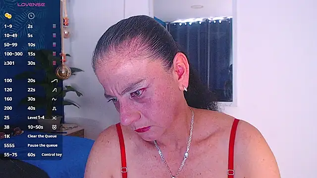 Snapshot of sasi_luna chatting on November 5, 2025, 2:50 pm sasi luna online show from November 5, 2025, 2:50 pm