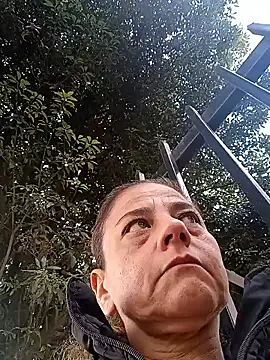 Snapshot of sasi_luna chatting on February 6, 2026, 1:25 pm sasi luna online show from February 6, 2026, 1:25 pm