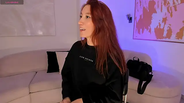 Snapshot of MiaFarrell_ chatting on February 2, 2026, 6:28 pm MiaFarrell online show from February 2, 2026, 6:28 pm