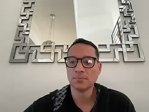 alex ruiz85 online show from February 13, 2026, 6:59 pm