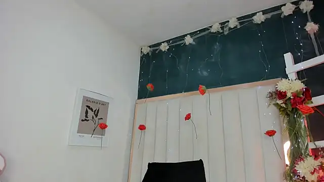 africa holmes online show from April 22, 2026, 2:25 am