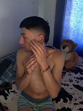 1418edwar online show from April 18, 2026, 4:33 pm