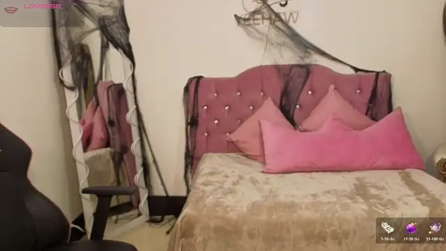 kittystart tay online show from October 25, 2025, 11:40 am