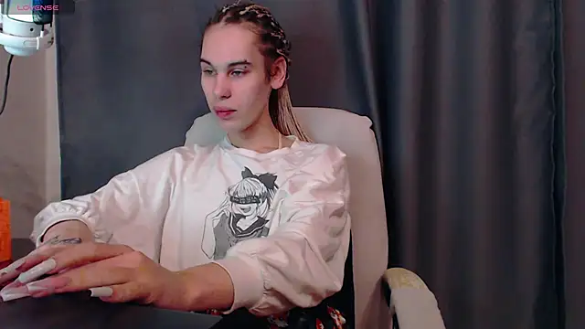 Cassie Bae online show from December 21, 2024, 1:32 pm