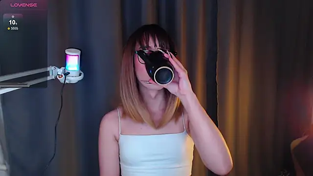 Cassie Bae online show from March 18, 2025, 6:25 am