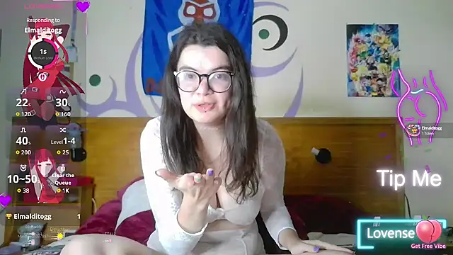 Snapshot of MilahHot13 chatting on September 23, 2025, 1:41 am MilahHot13 online show from September 23, 2025, 1:41 am