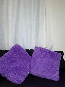 franchezkavegaaa online show from March 21, 2025, 11:01 am