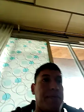 Snapshot of Rafaell_SantosHot chatting on January 13, 2025, 6:38 pm Rafaell SantosHot online show from January 13, 2025, 6:38 pm