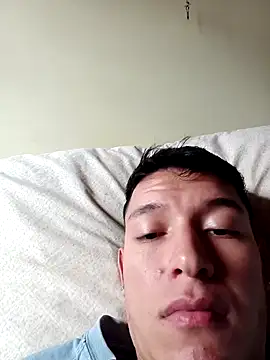 Snapshot of Rafaell_SantosHot chatting on February 3, 2025, 5:03 pm Rafaell SantosHot online show from February 3, 2025, 5:03 pm