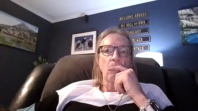 RoniJ2024 online show from December 14, 2024, 1:17 am