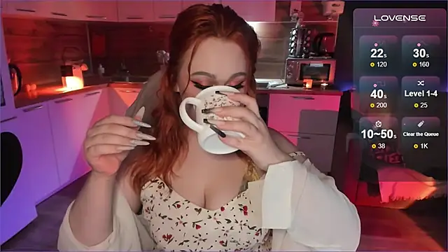 Snapshot of Flower_Camellia77 chatting on December 17, 2024, 8:32 pm Flower Camellia77 online show from December 17, 2024, 8:32 pm