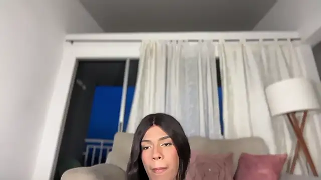 Snapshot of leila_seasiren chatting on July 31, 2026, 11:37 pm leila seasiren online show from July 31, 2026, 11:37 pm