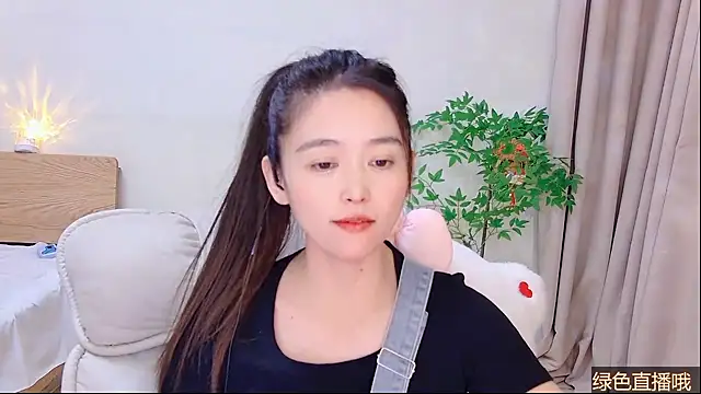 Snapshot of CN-Babycat chatting on February 3, 2026, 6:40 am CN-Babycat online show from February 3, 2026, 6:40 am