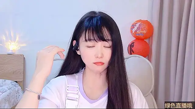 Snapshot of CN-Babycat chatting on February 15, 2026, 4:09 am CN-Babycat online show from February 15, 2026, 4:09 am